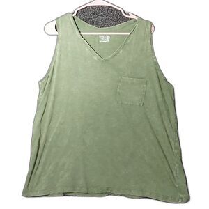Time and Tru Army Green XXL 2X Women's V-Neck Tank Top
